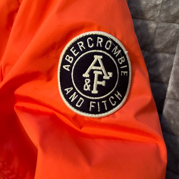 Men’s Abercrombie coat new without tags! - Picture 2 of 3